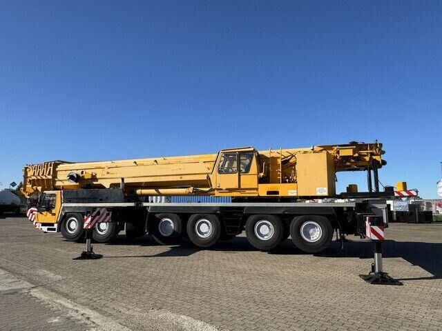 Grove GMK6300 300/330 Tonnen, Wippspitze, TOP-Zustand - Univerzální autojeřáb: obrázek 4 Grove GMK6300 300/330 Tonnen, Wippspitze, TOP-Zustand - Univerzální autojeřáb: obrázek 4