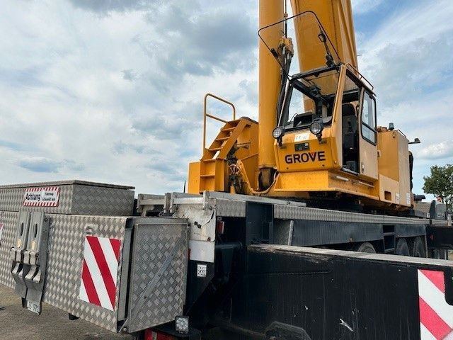 Grove GMK6300 KRAN 300/330 Tonnen - Univerzální autojeřáb: obrázek 3 Grove GMK6300 KRAN 300/330 Tonnen - Univerzální autojeřáb: obrázek 3