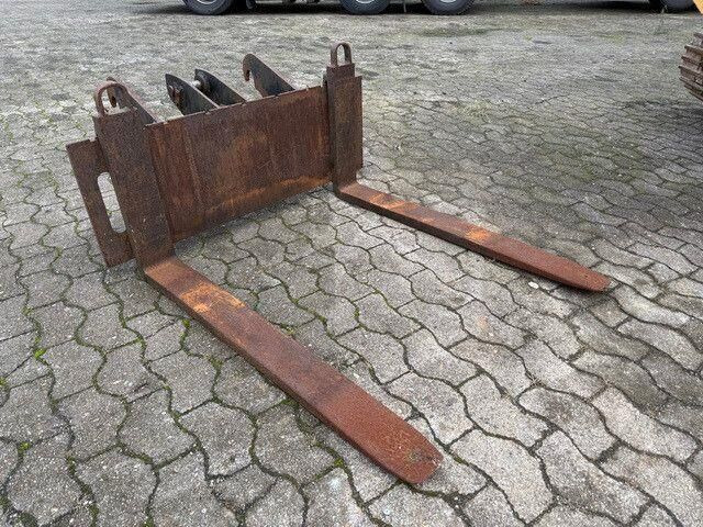 Hanomag 15 F, Schaufel, Palettengabel, Hydr. S.W.S. - Kolový nakladač: obrázek 5 Hanomag 15 F, Schaufel, Palettengabel, Hydr. S.W.S. - Kolový nakladač: obrázek 5