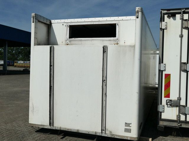 Isolierter Koffer, 7.350mm lang, Trennwand - Skříňový nákladní auto: obrázek 2 Isolierter Koffer, 7.350mm lang, Trennwand - Skříňový nákladní auto: obrázek 2