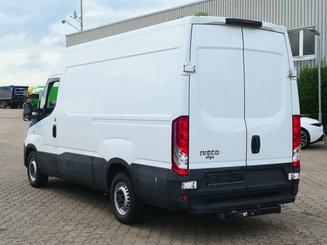 Iveco Daily 35S14/Hochdach/AHK/Klima - Furgon: obrázek 2 Iveco Daily 35S14/Hochdach/AHK/Klima - Furgon: obrázek 2