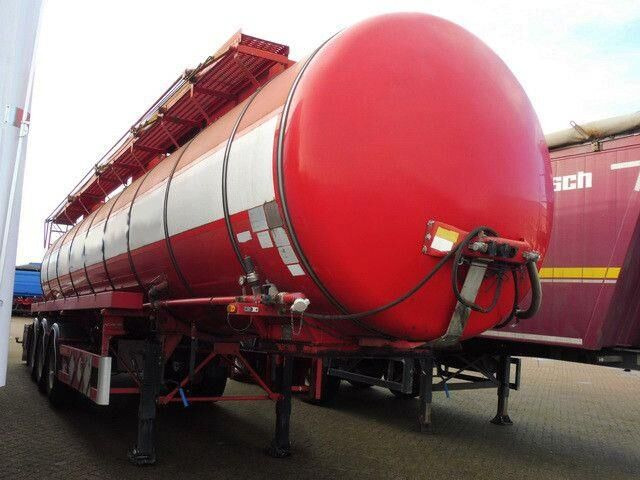 Kässbohrer Isoliert, Chemie, V2A, 32m³,Kompresor,Alu-Felgen - Cisternový návěs: obrázek 2 Kässbohrer Isoliert, Chemie, V2A, 32m³,Kompresor,Alu-Felgen - Cisternový návěs: obrázek 2