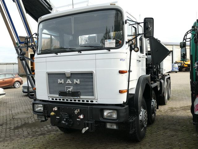 MAN 34.440 8x8, Allrad, Kran, 2x Seilwinde, 2x AHK - Odtahovka: obrázek 5 MAN 34.440 8x8, Allrad, Kran, 2x Seilwinde, 2x AHK - Odtahovka: obrázek 5