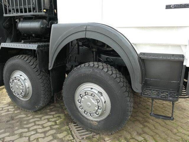 MAN 34.440 8x8, Allrad, Kran, 2x Seilwinde, 2x AHK - Nákladní automobil valníkový/ Plošinový: obrázek 4 MAN 34.440 8x8, Allrad, Kran, 2x Seilwinde, 2x AHK - Nákladní automobil valníkový/ Plošinový: obrázek 4