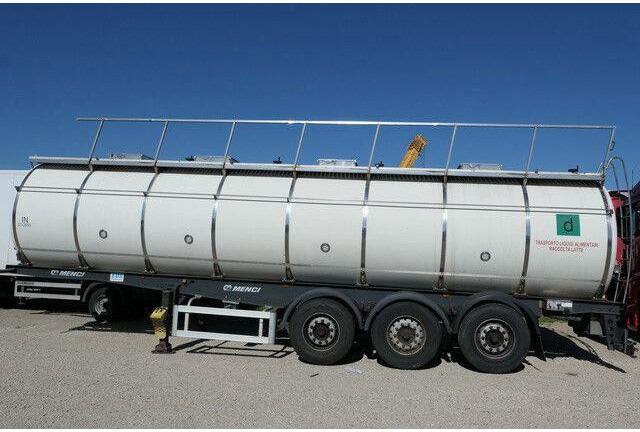 Menci SA 105, Isoliert, Tank aus 2016, 32m³, 4 Kammern - Cisternový návěs: obrázek 3 Menci SA 105, Isoliert, Tank aus 2016, 32m³, 4 Kammern - Cisternový návěs: obrázek 3