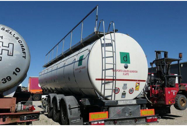 Menci SA 105, Lebensmittel, 32m³, Iso, Spülleitung - Cisternový návěs: obrázek 4 Menci SA 105, Lebensmittel, 32m³, Iso, Spülleitung - Cisternový návěs: obrázek 4