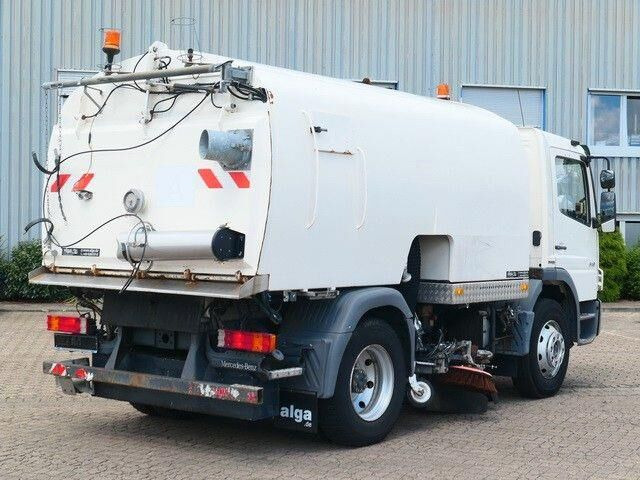 Mercedes-Benz 1518 LKO Atego 4x2, Kobit-Aufbau, 8m³,Wassertank - Zametací vůz: obrázek 3 Mercedes-Benz 1518 LKO Atego 4x2, Kobit-Aufbau, 8m³,Wassertank - Zametací vůz: obrázek 3