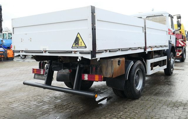 Mercedes-Benz 1824 AK 4x4, Allrad, AHK, Blattfederung, 168tkm - Nákladní automobil valníkový/ Plošinový: obrázek 5 Mercedes-Benz 1824 AK 4x4, Allrad, AHK, Blattfederung, 168tkm - Nákladní automobil valníkový/ Plošinový: obrázek 5