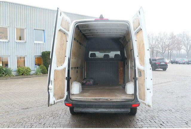 Mercedes-Benz 213 CDI Sprinter 4x2, Klima, 3. Sitz, Holzausbau - Malá dodávka: obrázek 5 Mercedes-Benz 213 CDI Sprinter 4x2, Klima, 3. Sitz, Holzausbau - Malá dodávka: obrázek 5