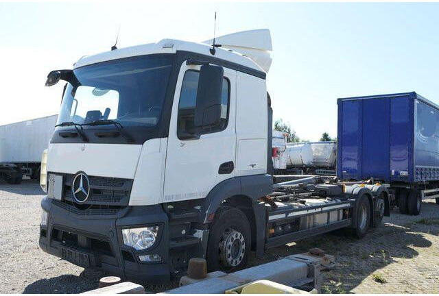 Mercedes-Benz 2543 L Actros 6x2, Meiller RK 21.70, Lenk-Lift - Hákový nosič kontejnerů: obrázek 4 Mercedes-Benz 2543 L Actros 6x2, Meiller RK 21.70, Lenk-Lift - Hákový nosič kontejnerů: obrázek 4