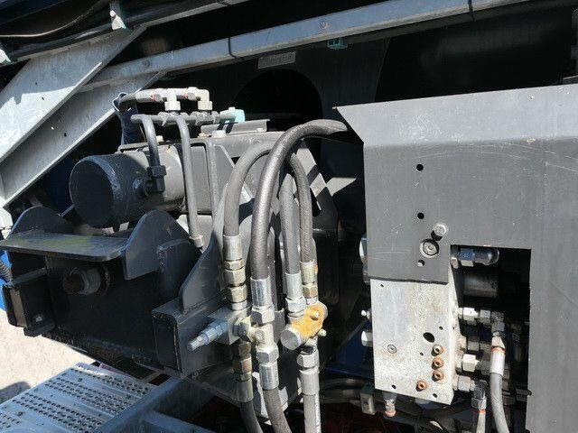 Mercedes-Benz 2548 L Arocs HAD 6x4, Asphalt, Bitumen, Fliegl - Technika pro ukládaní asfaltu: obrázek 5 Mercedes-Benz 2548 L Arocs HAD 6x4, Asphalt, Bitumen, Fliegl - Technika pro ukládaní asfaltu: obrázek 5