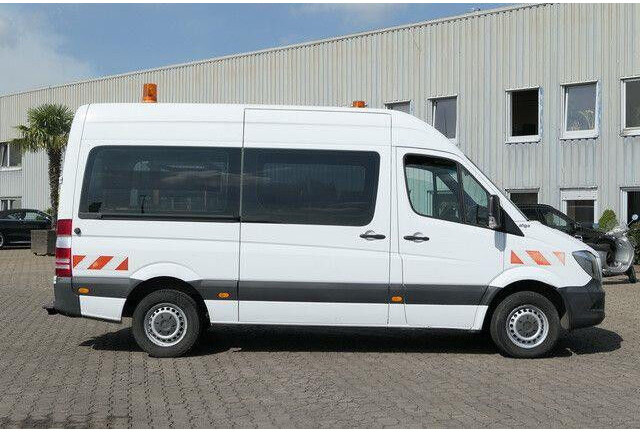 Mercedes-Benz 316 Sprinter/9 Sitze/AHK/Klima - Furgon: obrázek 2 Mercedes-Benz 316 Sprinter/9 Sitze/AHK/Klima - Furgon: obrázek 2