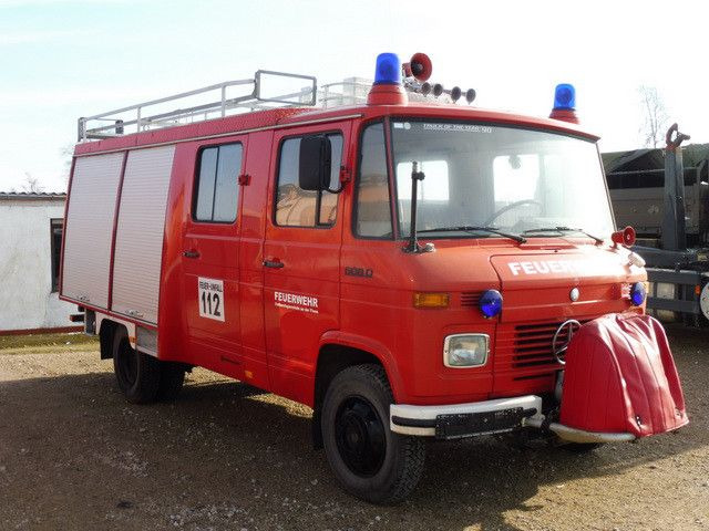 Mercedes-Benz 608 LPKF 4x2,Löschfarzeug, 9. Sitze, Pumpe, DOKA - Hasičský vůz: obrázek 2 Mercedes-Benz 608 LPKF 4x2,Löschfarzeug, 9. Sitze, Pumpe, DOKA - Hasičský vůz: obrázek 2