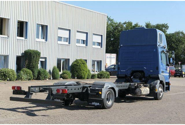 Mercedes-Benz 918 L Atego 4x2, Nebenantrieb, Standklima - Podvozek s kabinou: obrázek 3 Mercedes-Benz 918 L Atego 4x2, Nebenantrieb, Standklima - Podvozek s kabinou: obrázek 3