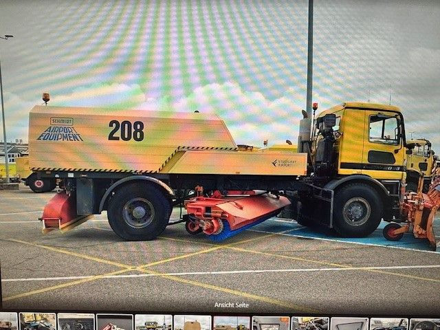 Mercedes-Benz 2035 AK Actros 4x4, Kehrmaschine Schmidt, Allrad - Nákladní auto: obrázek 2 Mercedes-Benz 2035 AK Actros 4x4, Kehrmaschine Schmidt, Allrad - Nákladní auto: obrázek 2