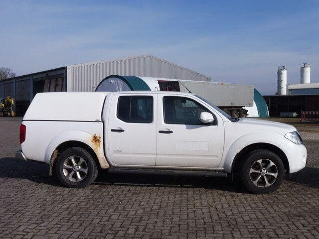 Nissan Navara 2.5 Tdi 4x4, DOKA, Pickup, Klima, AHK - Dodávka valník: obrázek 4 Nissan Navara 2.5 Tdi 4x4, DOKA, Pickup, Klima, AHK - Dodávka valník: obrázek 4