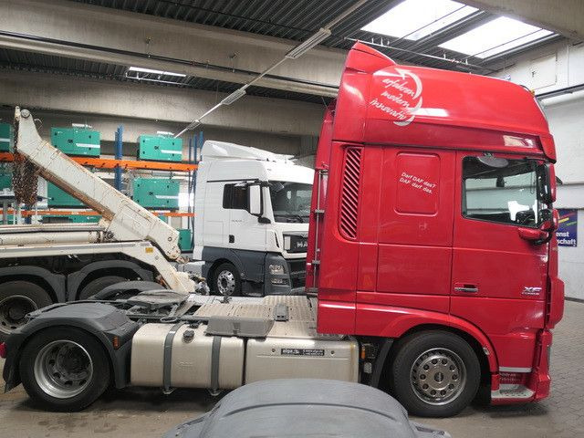 DAF XF 460, SSC, Retarder, Klima, VA+HA-Luftfederung - Tahač: obrázek 3 DAF XF 460, SSC, Retarder, Klima, VA+HA-Luftfederung - Tahač: obrázek 3