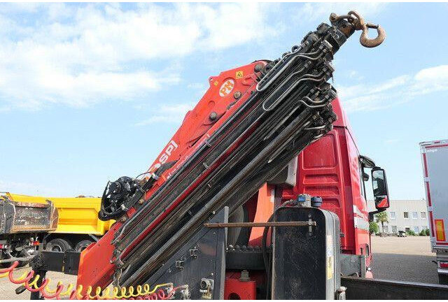 MAN 28.500 TGX 6x2, Kran PM 40528, Funk, Seilwinde - Tahač: obrázek 4 MAN 28.500 TGX 6x2, Kran PM 40528, Funk, Seilwinde - Tahač: obrázek 4