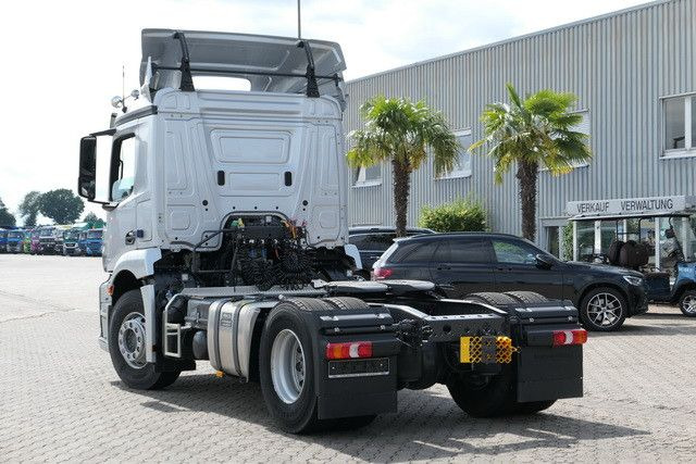 Mercedes-Benz 1836 LS Actros 4x2, ADR, Navi, Klima, 2.000km - Tahač: obrázek 5 Mercedes-Benz 1836 LS Actros 4x2, ADR, Navi, Klima, 2.000km - Tahač: obrázek 5