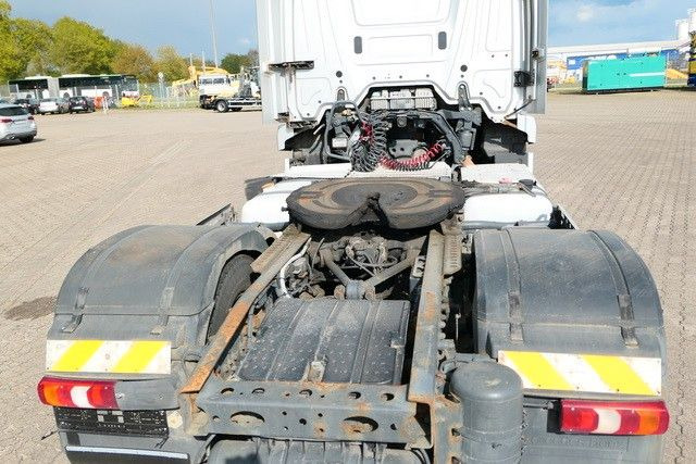 Mercedes-Benz 2443 LS Actros 6x2, MP4, 3-Achser, Hydr., Euro 6 - Tahač: obrázek 4 Mercedes-Benz 2443 LS Actros 6x2, MP4, 3-Achser, Hydr., Euro 6 - Tahač: obrázek 4