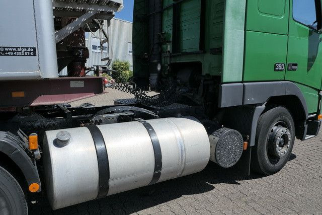 Volvo FH 380/Schalter/Klima/Hydraulik - Tahač: obrázek 5 Volvo FH 380/Schalter/Klima/Hydraulik - Tahač: obrázek 5