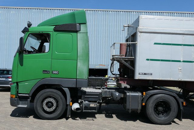 Volvo FH 380/Schalter/Klima/Hydraulik - Tahač: obrázek 4 Volvo FH 380/Schalter/Klima/Hydraulik - Tahač: obrázek 4