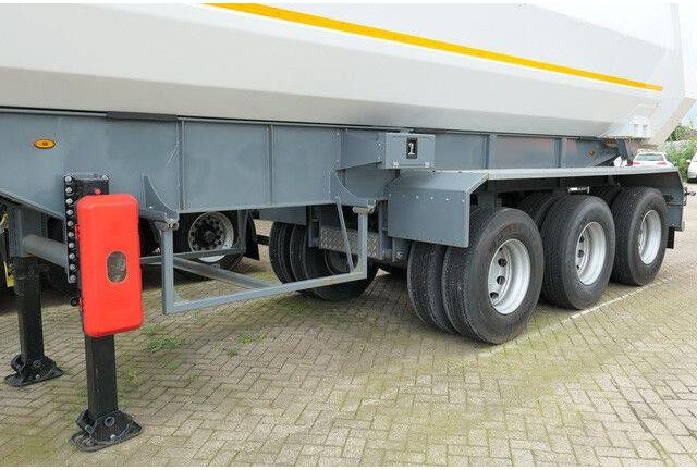 Alga,42m³, Stahl, 3-Achser, große Achsen, 5 Stk. - Sklápěcí návěs: obrázek 3 Alga,42m³, Stahl, 3-Achser, große Achsen, 5 Stk. - Sklápěcí návěs: obrázek 3