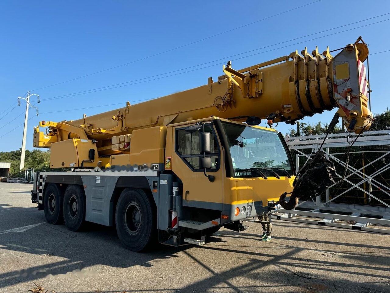 Liebherr LTM 1055 3.2 - Autojeřáb: obrázek 1 Liebherr LTM 1055 3.2 - Autojeřáb: obrázek 1