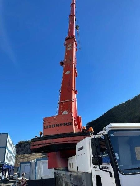 Liebherr LTM 1090-2 - Autojeřáb: obrázek 1 Liebherr LTM 1090-2 - Autojeřáb: obrázek 1