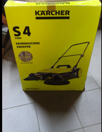 Balayeuse mécanique KARCHER S 4 Twin - Průmyslový zametací stroj: obrázek 3 Balayeuse mécanique KARCHER S 4 Twin - Průmyslový zametací stroj: obrázek 3