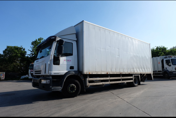 Camion IVECO EUROCARGO - Vůz na odvoz odpadků: obrázek 2 Camion IVECO EUROCARGO - Vůz na odvoz odpadků: obrázek 2