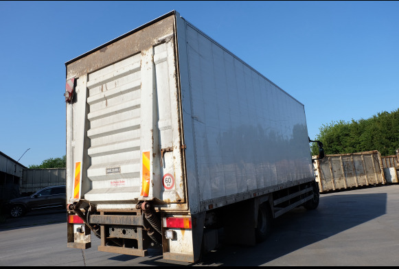 Camion IVECO EUROCARGO - Vůz na odvoz odpadků: obrázek 5 Camion IVECO EUROCARGO - Vůz na odvoz odpadků: obrázek 5