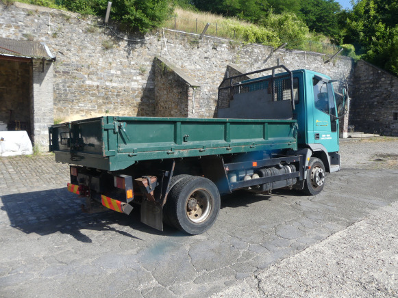 Camion benne Iveco ML 100 E15 (1997-112.669 km-VIN:ZCFA1AA0002205525) - Sklápěč: obrázek 3 Camion benne Iveco ML 100 E15 (1997-112.669 km-VIN:ZCFA1AA0002205525) - Sklápěč: obrázek 3