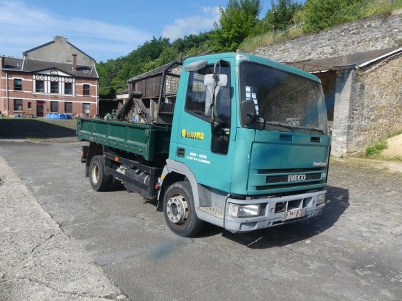 Camion benne Iveco ML 100 E15 (1997-112.669 km-VIN:ZCFA1AA0002205525) - Sklápěč: obrázek 2 Camion benne Iveco ML 100 E15 (1997-112.669 km-VIN:ZCFA1AA0002205525) - Sklápěč: obrázek 2