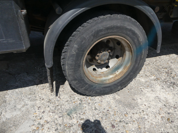 Skříňový nákladní auto Camion de déménagement avec haillon arrière Volvo FL6-140 (1986-451.079 km-VIN:YB1E6AXGB405329): obrázek 10