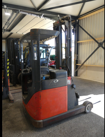Chariot élévateur à mat rétractable Linde R 14 - Retrak: obrázek 3 Chariot élévateur à mat rétractable Linde R 14 - Retrak: obrázek 3
