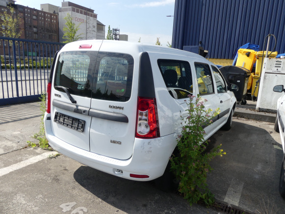 Osobní auto REF:10423 - Voiture Dacia Logan 1.5 DCI break (2012-254.373 km): obrázek 8