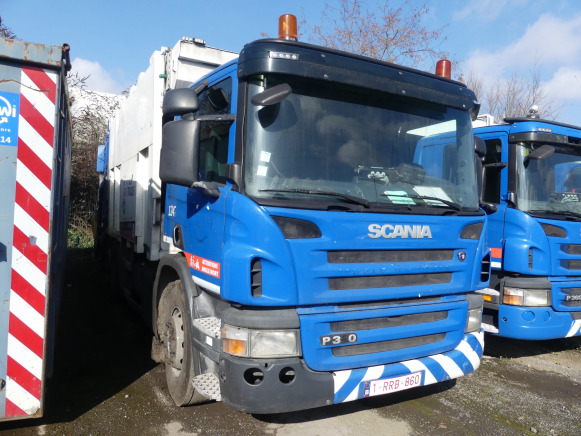 REF:1247 - Camion poubelle Scania P360 (2011 - 211.813 km) - Vůz na odvoz odpadků: obrázek 2 REF:1247 - Camion poubelle Scania P360 (2011 - 211.813 km) - Vůz na odvoz odpadků: obrázek 2