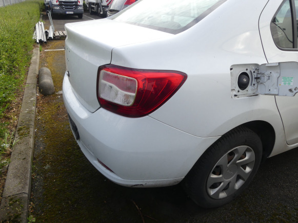 REF:20513 - Voiture Dacia Logan Berline (2013-97.655 km) - Sedan: obrázek 5 REF:20513 - Voiture Dacia Logan Berline (2013-97.655 km) - Sedan: obrázek 5
