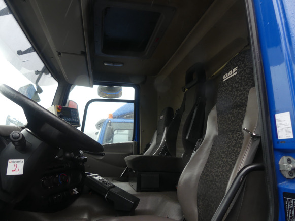 REF:BZ-DF-46 - Camion poubelle DAF FAG CF75 (2011-333.637 km) - Vůz na odvoz odpadků: obrázek 4 REF:BZ-DF-46 - Camion poubelle DAF FAG CF75 (2011-333.637 km) - Vůz na odvoz odpadků: obrázek 4