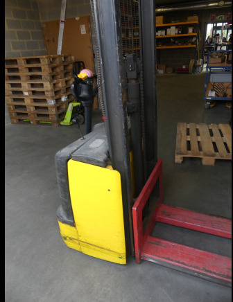 REF:Bâtiment A - Gerbeur Komatsu MWS 10-1R - Stohovací vozík: obrázek 5 REF:Bâtiment A - Gerbeur Komatsu MWS 10-1R - Stohovací vozík: obrázek 5