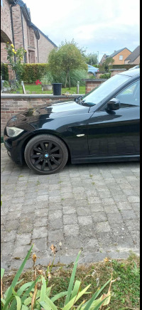 Voiture BMW 316D (2011-212.866 km-VIN:WBAPR51080E719674) - Osobní auto: obrázek 1 Voiture BMW 316D (2011-212.866 km-VIN:WBAPR51080E719674) - Osobní auto: obrázek 1