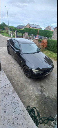 Voiture BMW 316D (2011-212.866 km-VIN:WBAPR51080E719674) - Osobní auto: obrázek 2 Voiture BMW 316D (2011-212.866 km-VIN:WBAPR51080E719674) - Osobní auto: obrázek 2