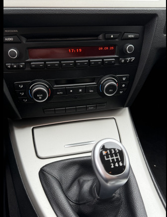 Voiture BMW 316D (2011-212.866 km-VIN:WBAPR51080E719674) - Osobní auto: obrázek 3 Voiture BMW 316D (2011-212.866 km-VIN:WBAPR51080E719674) - Osobní auto: obrázek 3