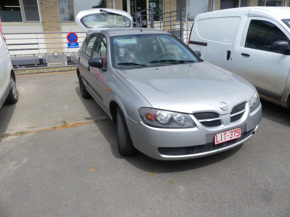 Voiture Nissan Almera (2003-123.640 km) - Osobní auto: obrázek 1 Voiture Nissan Almera (2003-123.640 km) - Osobní auto: obrázek 1