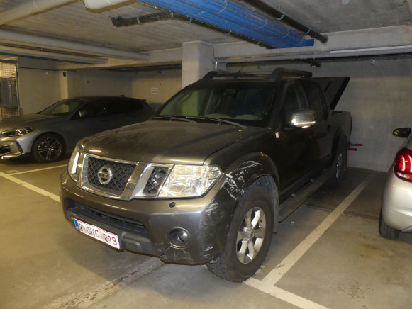 Voiture Nissan NAVARA 2.5 (2012-237.396 km) - Osobní auto: obrázek 1 Voiture Nissan NAVARA 2.5 (2012-237.396 km) - Osobní auto: obrázek 1