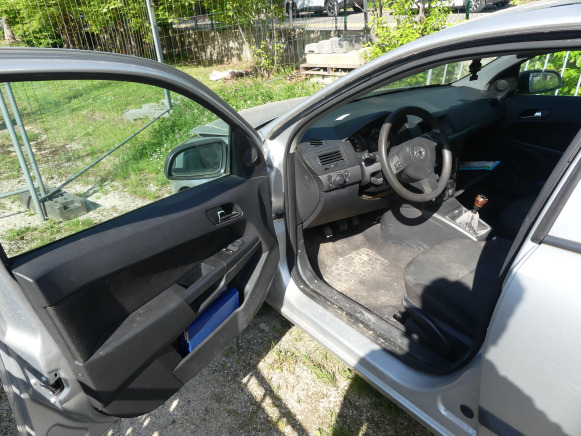 Voiture Opel Astra - Osobní auto: obrázek 5 Voiture Opel Astra - Osobní auto: obrázek 5
