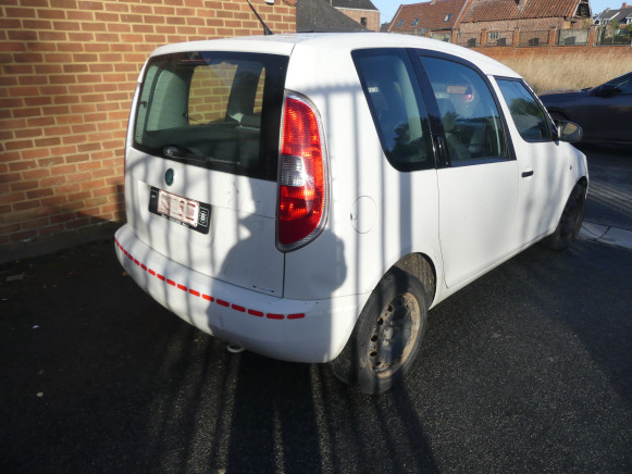 Voiture Skoda Roomster (2010-118.919 km) - Osobní auto: obrázek 3 Voiture Skoda Roomster (2010-118.919 km) - Osobní auto: obrázek 3