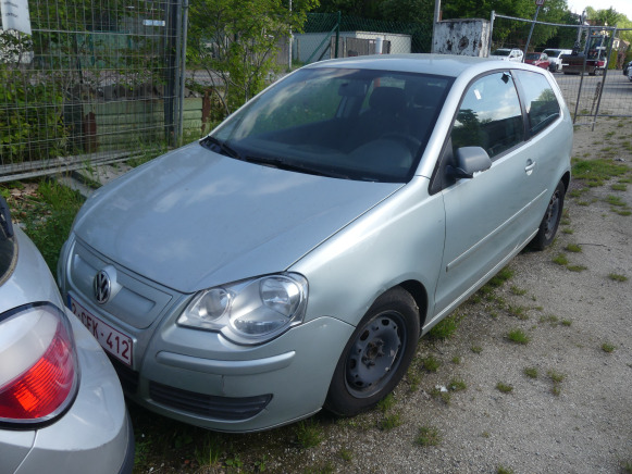 Voiture Volkswagen Polo - Osobní auto: obrázek 1 Voiture Volkswagen Polo - Osobní auto: obrázek 1