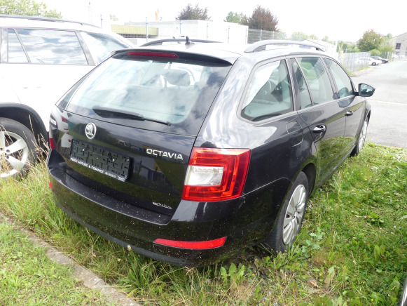 Voiture break Skoda Octavia Combi (2015-167.000 km) - Osobní auto: obrázek 3 Voiture break Skoda Octavia Combi (2015-167.000 km) - Osobní auto: obrázek 3
